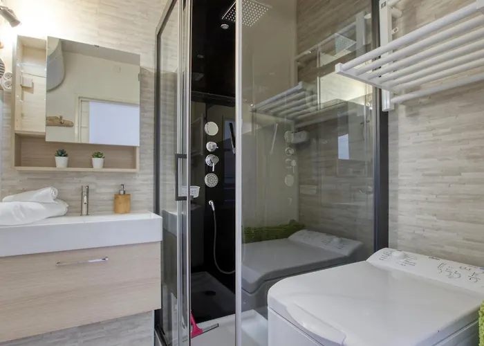 Apartamento Les Aigues Marines-68 By Interhome