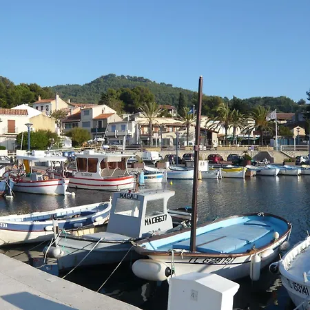 Les Aigues Marines-68 By Interhome Lägenhet Saint-Cyr-sur-Mer